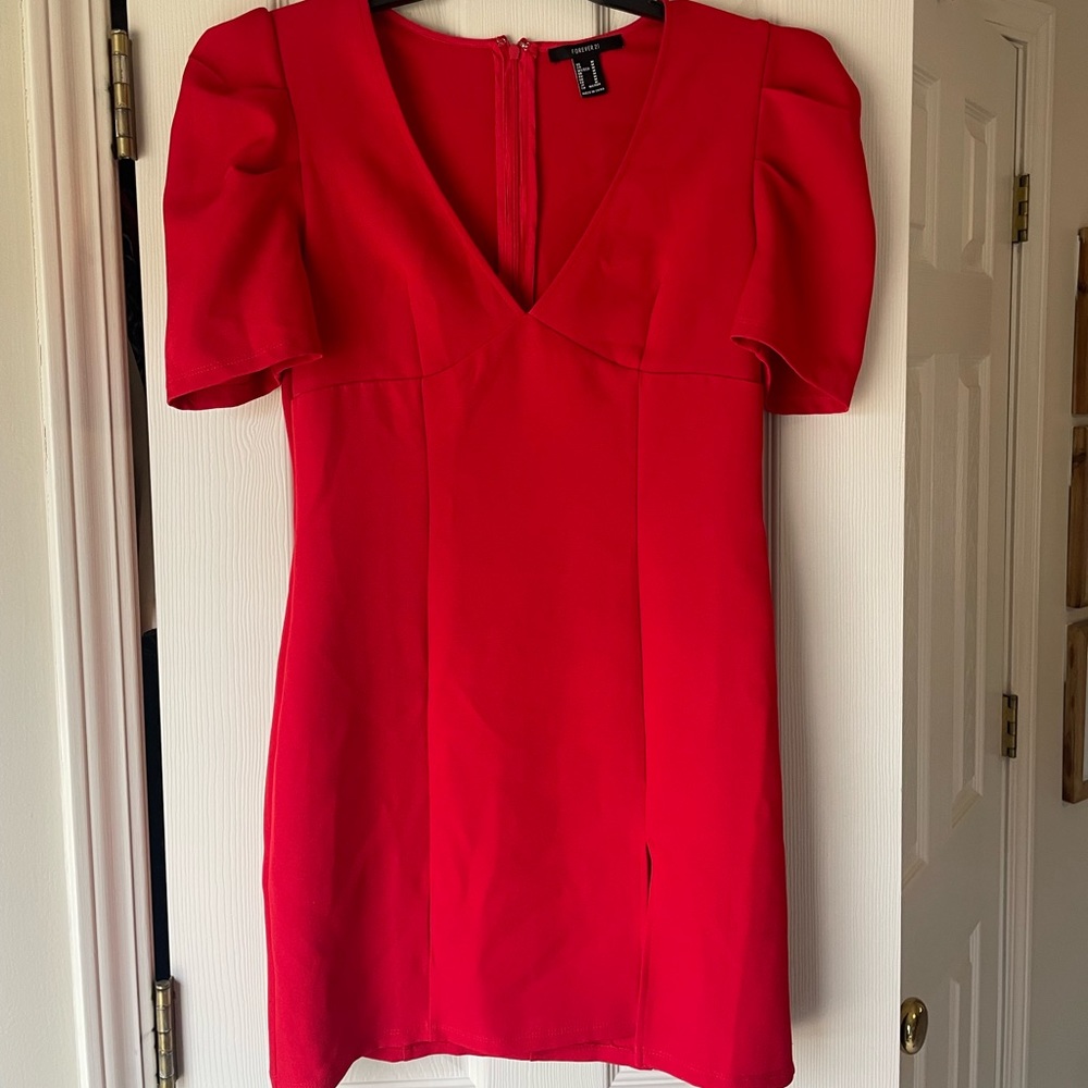 Red Forever21 V-Cut Puff Sleeve Dress